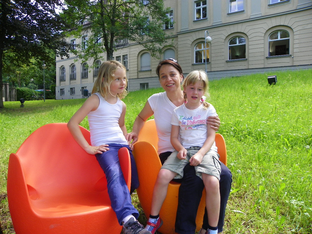 115_4981_JPG-1347099192