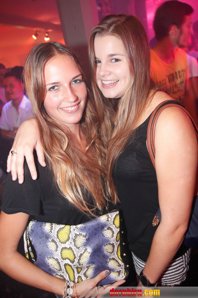 12020111.jpg
