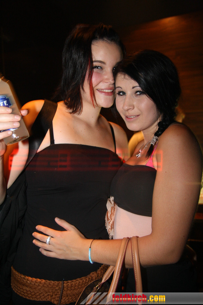 12020226.jpg