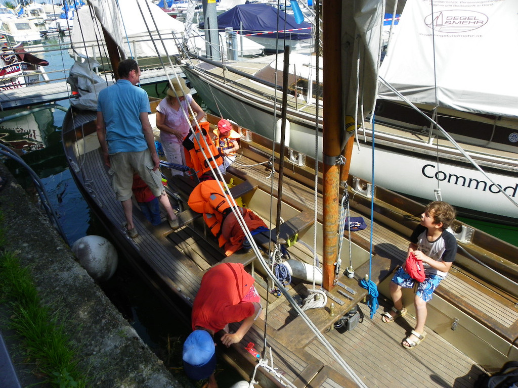 115_1815_JPG-1347104747