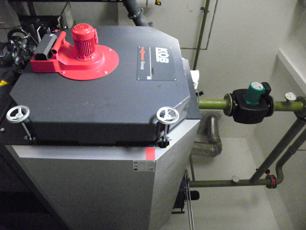 115_7847_JPG-1347105722