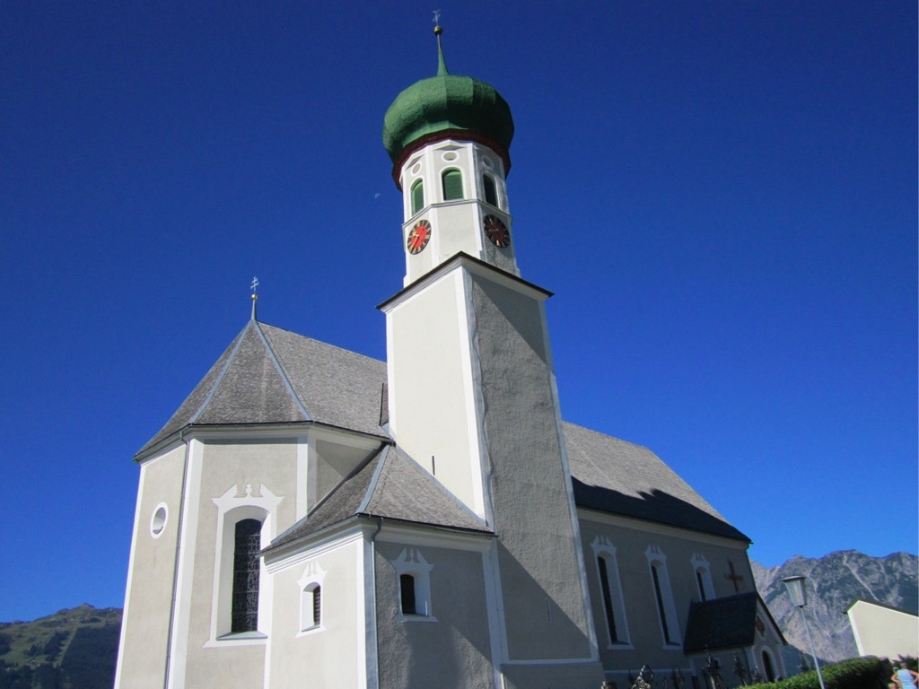 BK_Alpabtrieb_Bartholomaeberg 3_jpg-1347183061