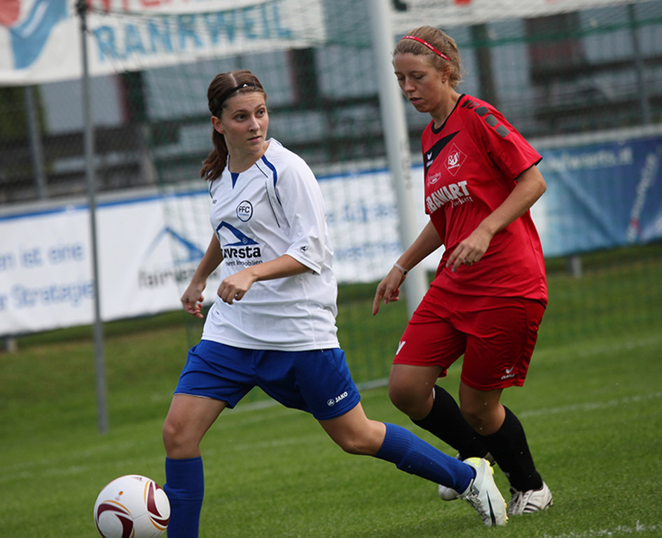 julia Kopf _li__jpg-1347267876