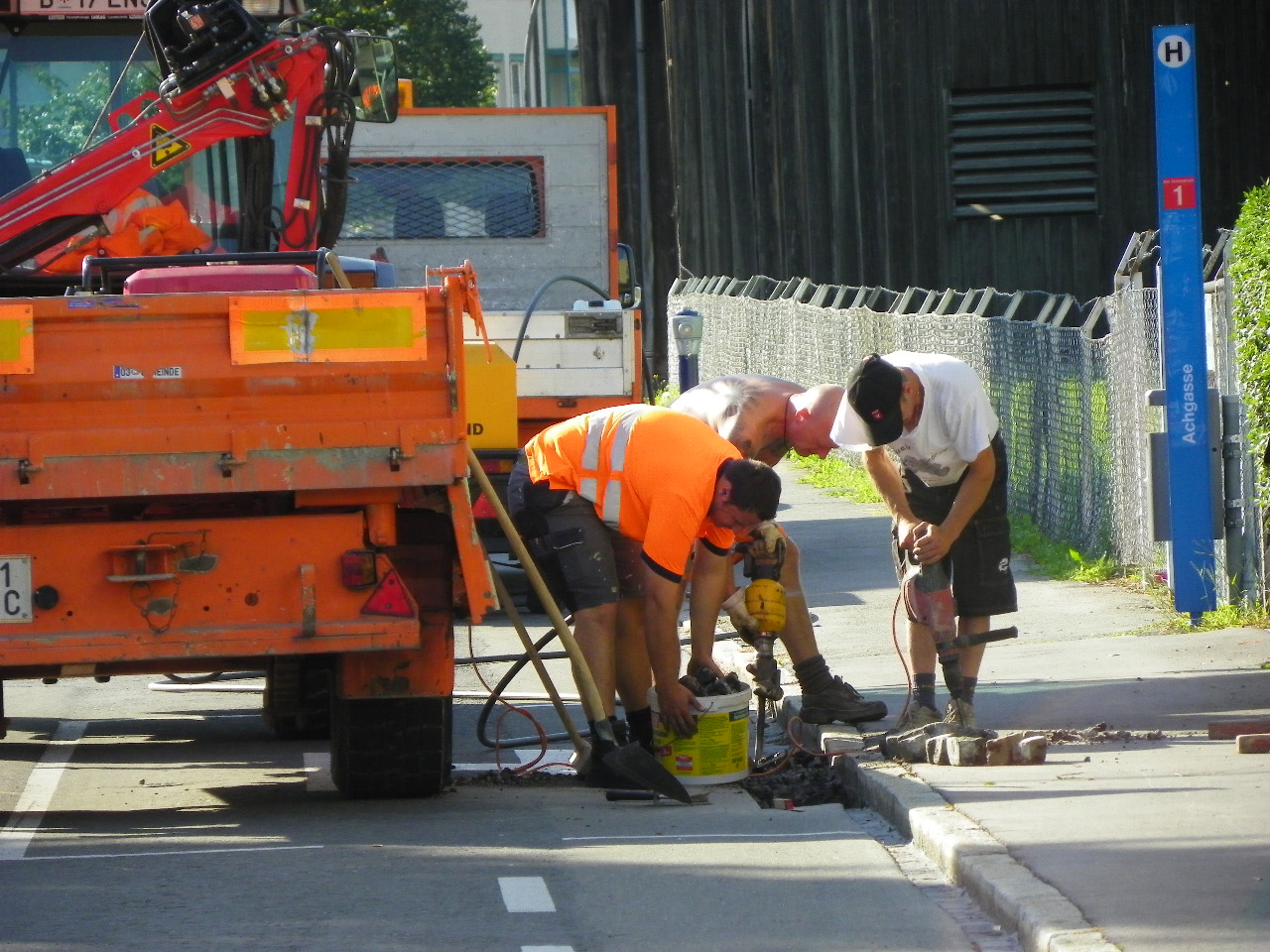 115_7718_JPG-1347316147