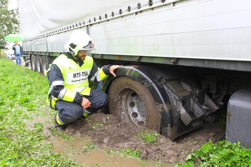 LKW Bergung04.jpg