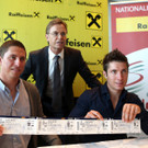 Hirscher präsentiert WM-Tickets