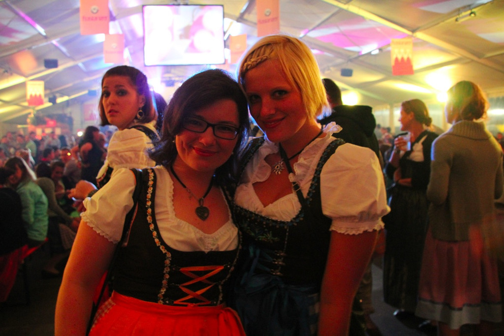 BK_3SchwesternClubbing2012 11_jpg-1347651291
