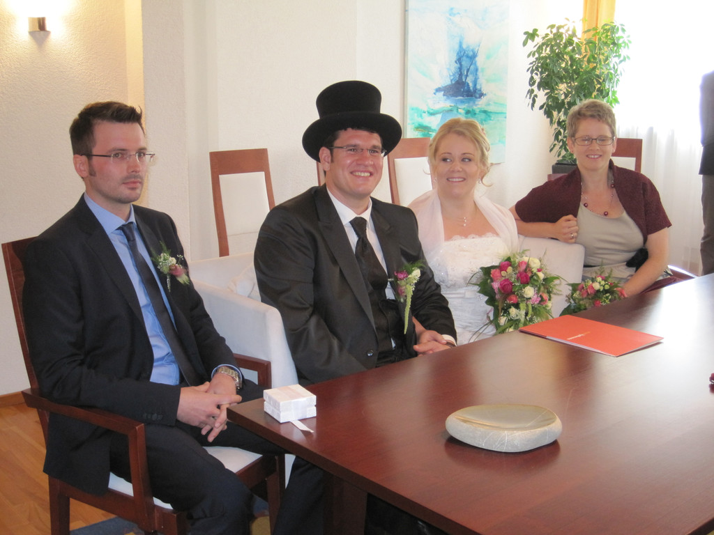 IMG_4884_JPG-1347695446