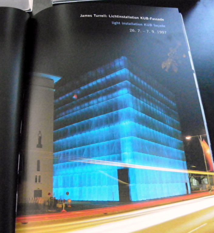 115_9840_JPG-1347737981