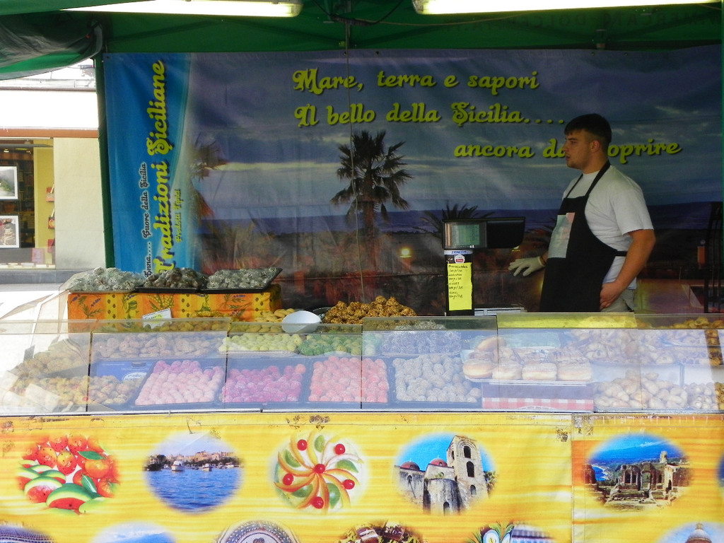 116_1044_JPG-1347738798