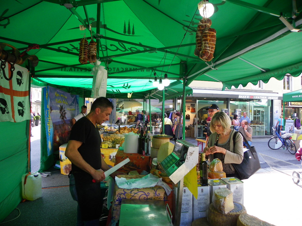 116_1053_JPG-1347738830