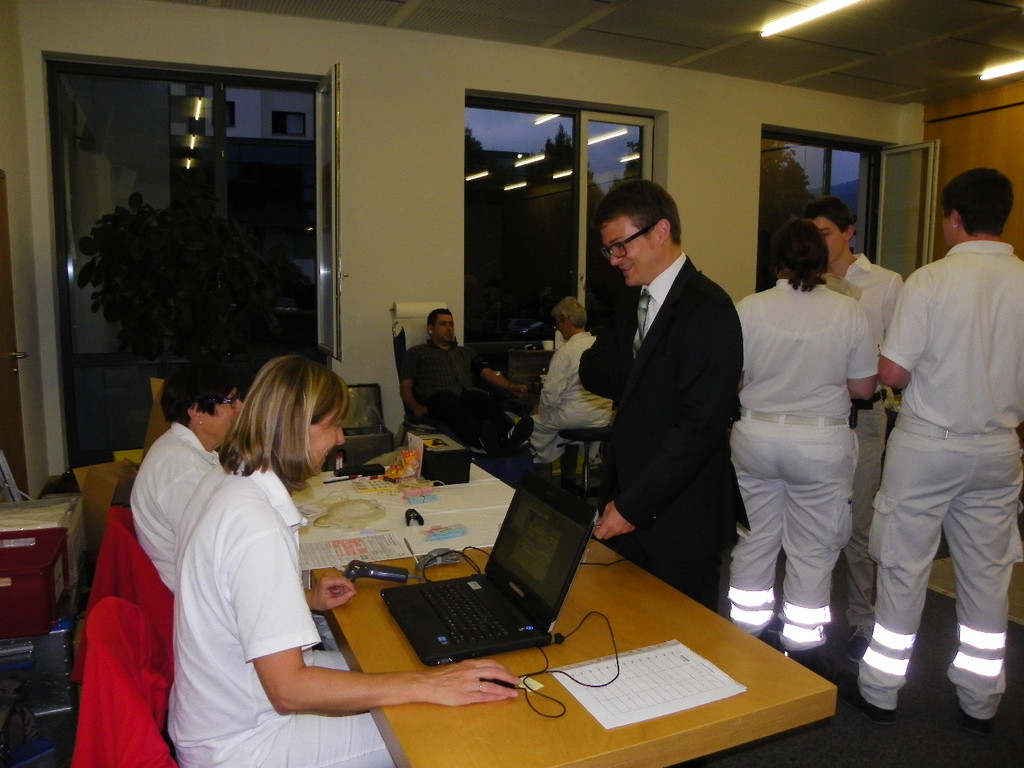 116_0277_JPG-1347740215