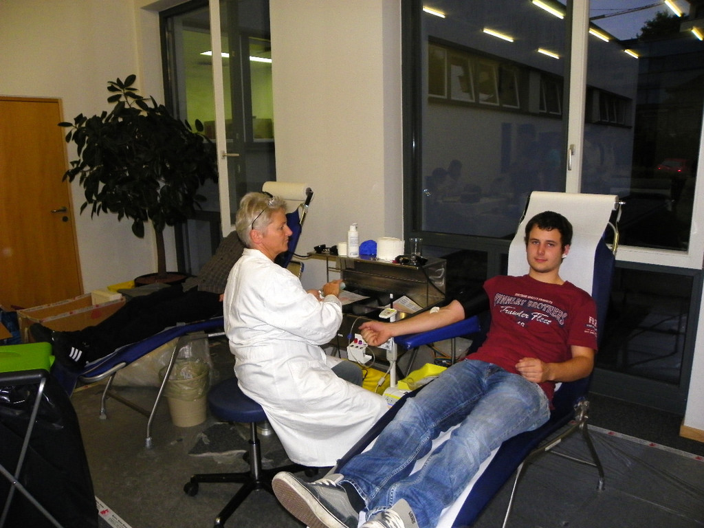 116_0284_JPG-1347740248