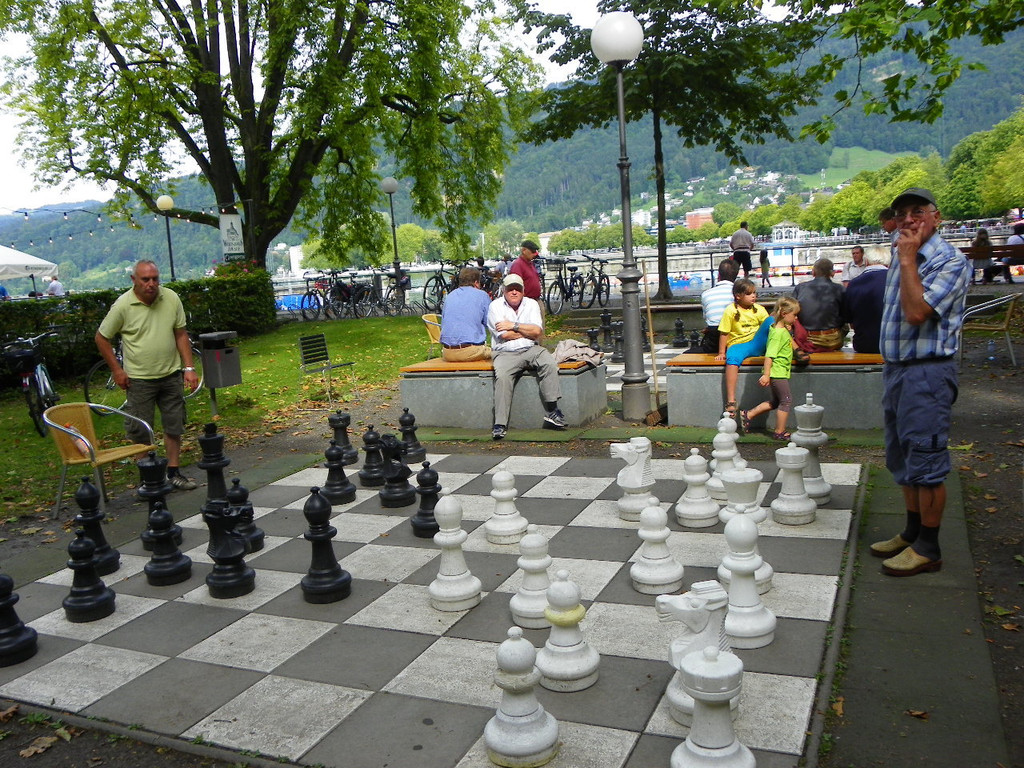 115_8767_JPG-1347746233