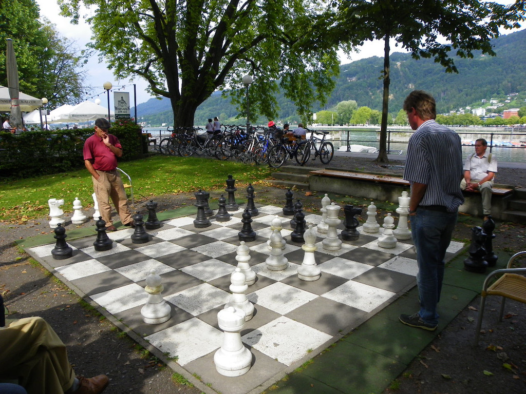 115_8776_JPG-1347746278