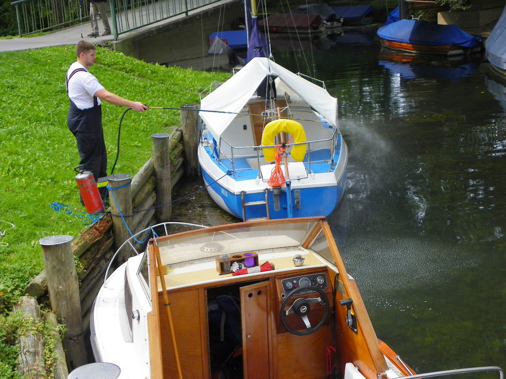 116_0690_JPG-1347750094