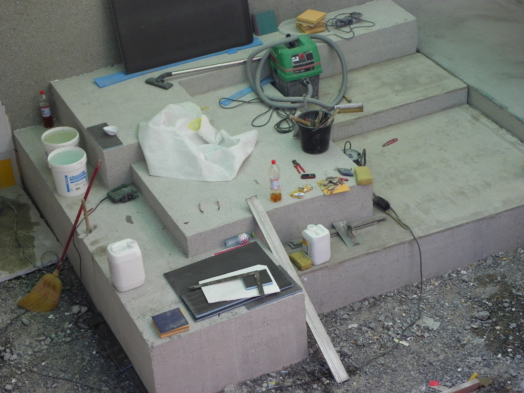 115_5375_JPG-1347750929