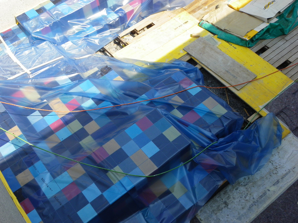 115_4935_JPG-1347750889