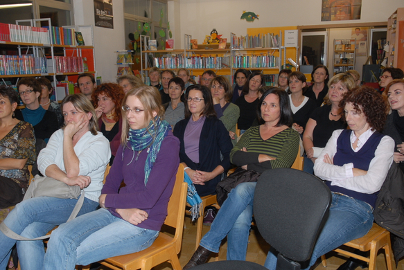 BibliothekLesung07.JPG