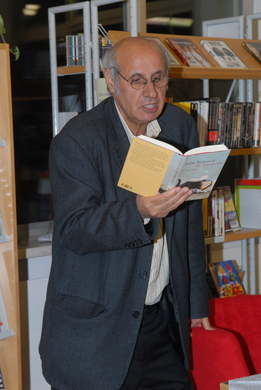 BibliothekLesung12.JPG