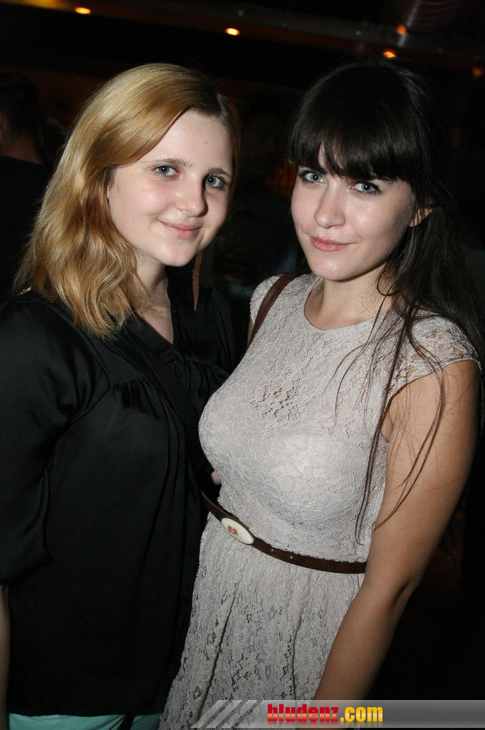 12050641.jpg
