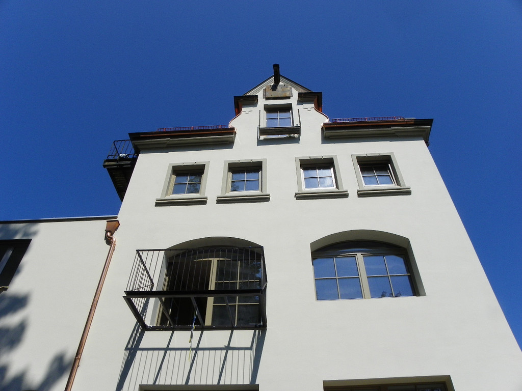 115_6845_JPG-1347826290