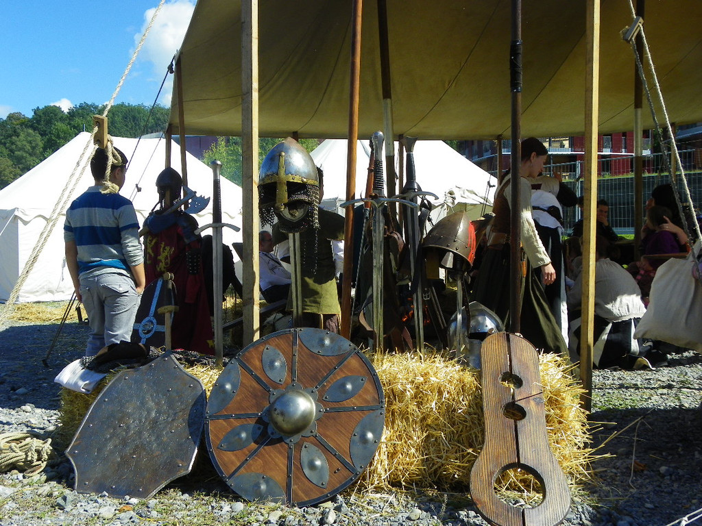 116_1874_JPG-1347827166