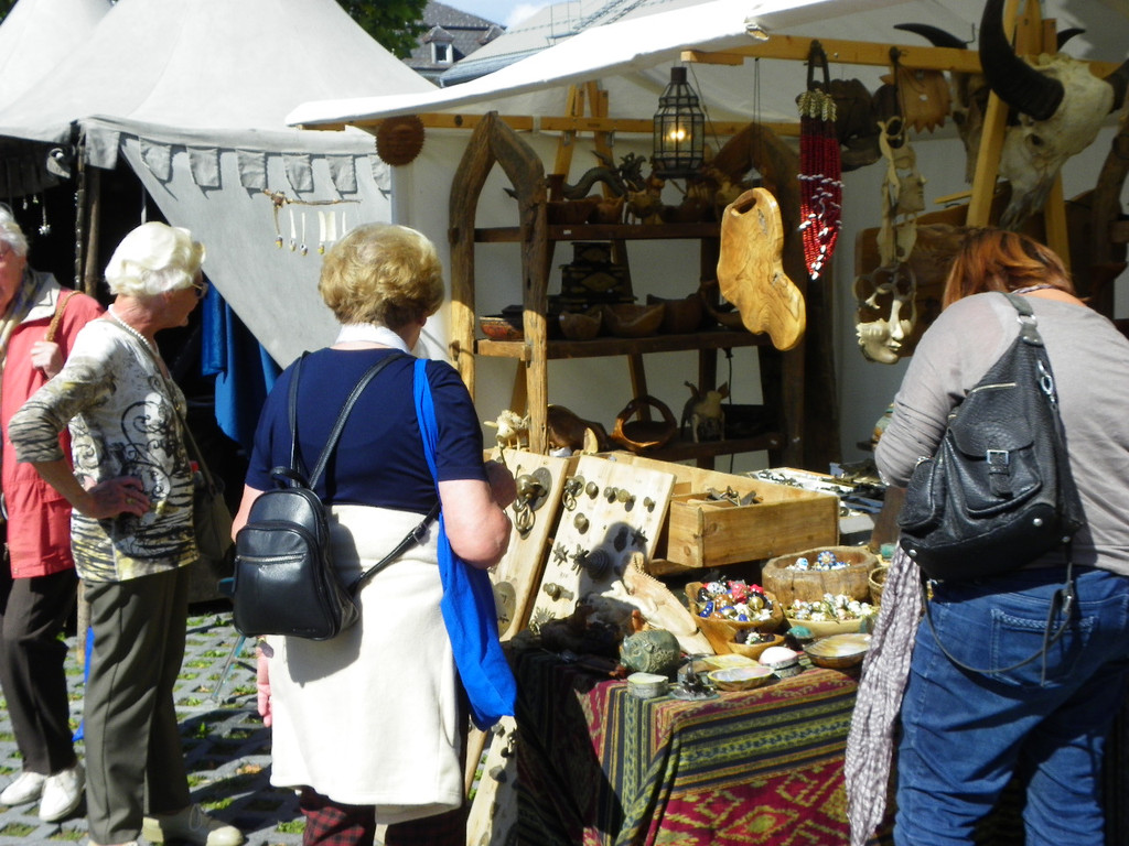 116_1972_JPG-1347827440