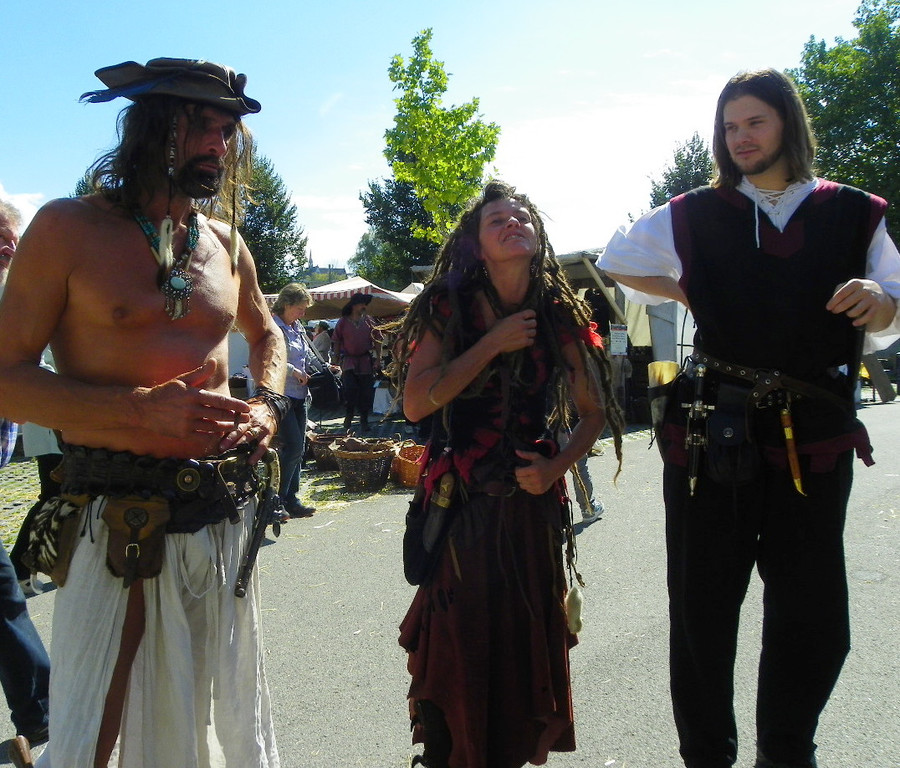 116_1998_JPG-1347827464