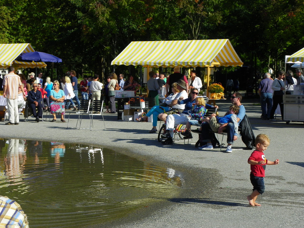 116_2433_JPG-1347827686