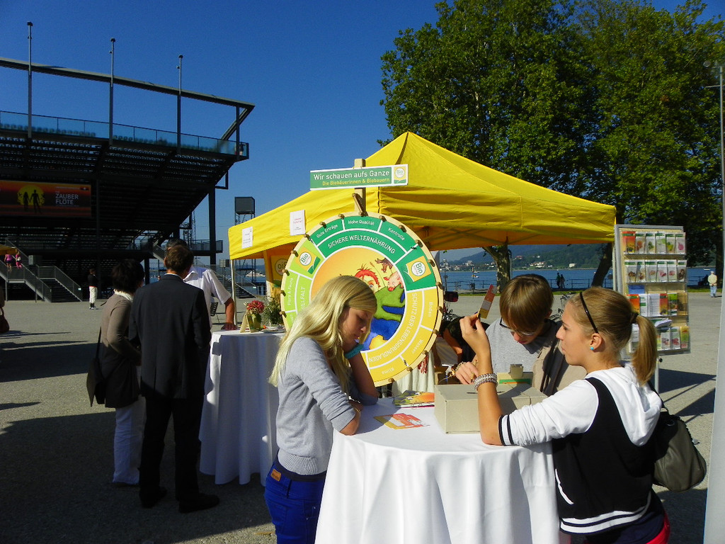 116_2427_JPG-1347827673