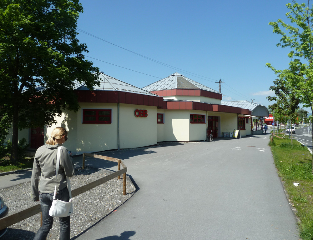 Bahnhof3aBahnhof_jpg-1347887243