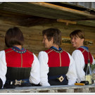 chf 327_jpg-1347909130