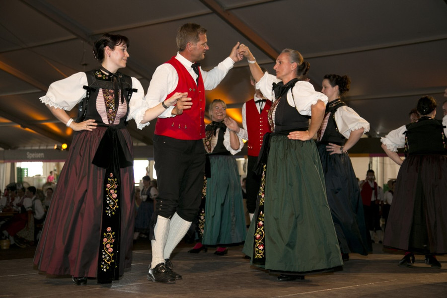 Landestrachtentag Krumbach 1105.jpg
