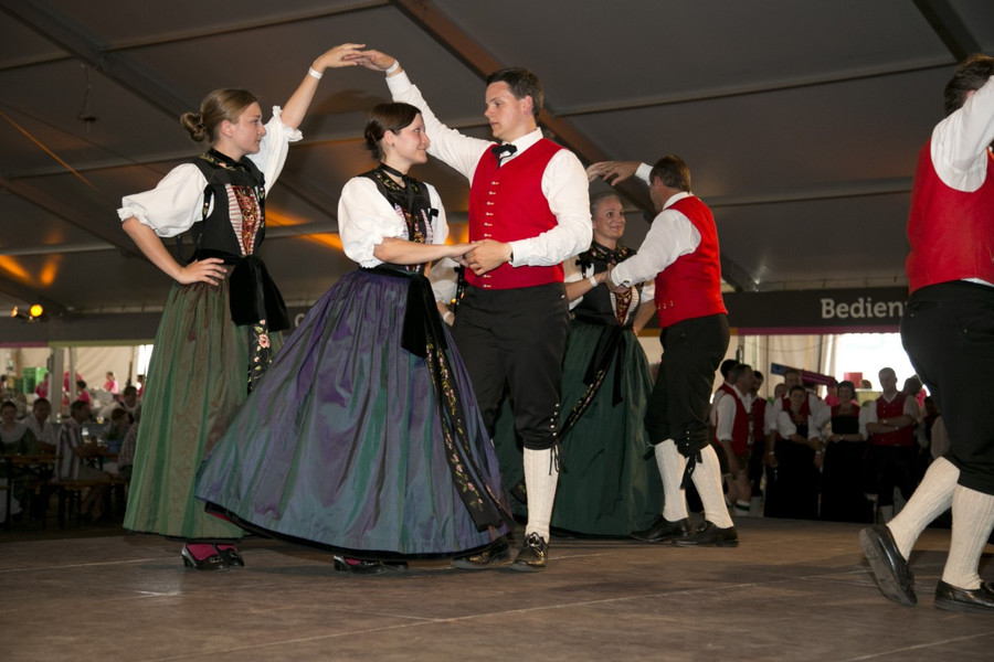 Landestrachtentag Krumbach 1109.jpg