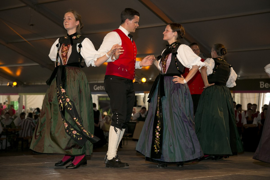 Landestrachtentag Krumbach 1122.jpg