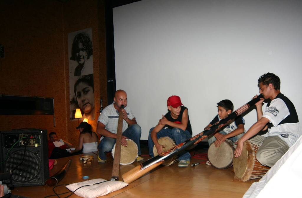 didgeridoo_jpg-1347960132