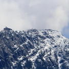 Verschneite Berggipfel