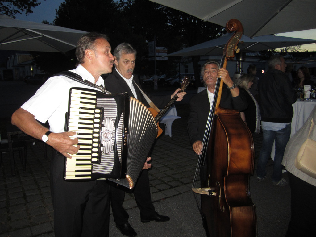 IMG_4103_JPG-1348325228