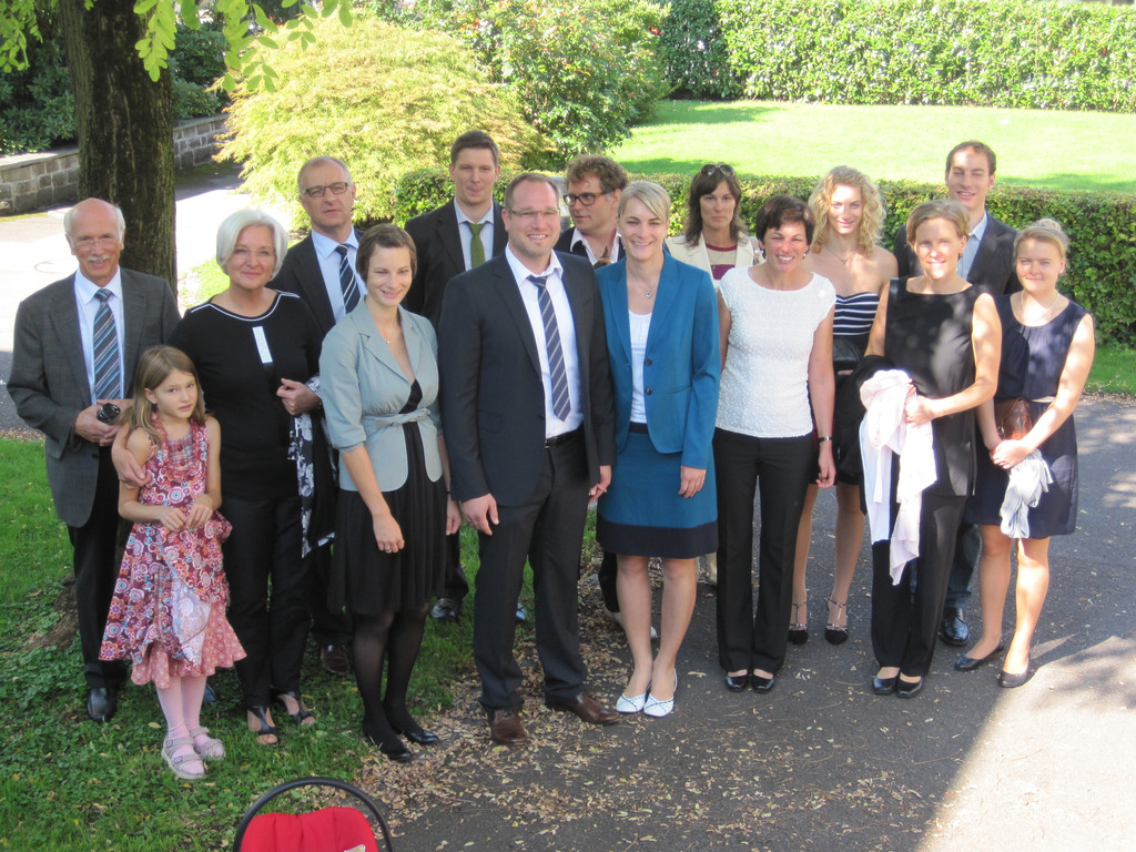 IMG_4995_JPG-1348329800