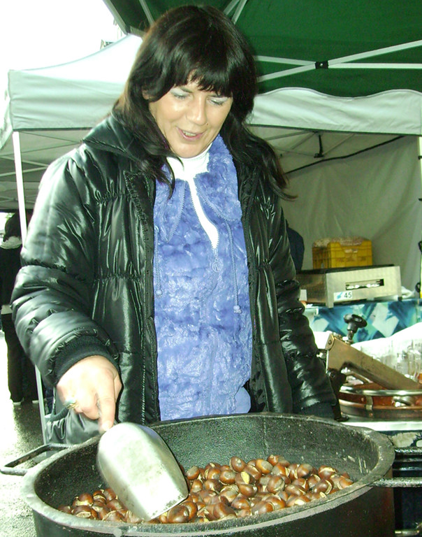 Markt11Kastanien_jpg-1348332848