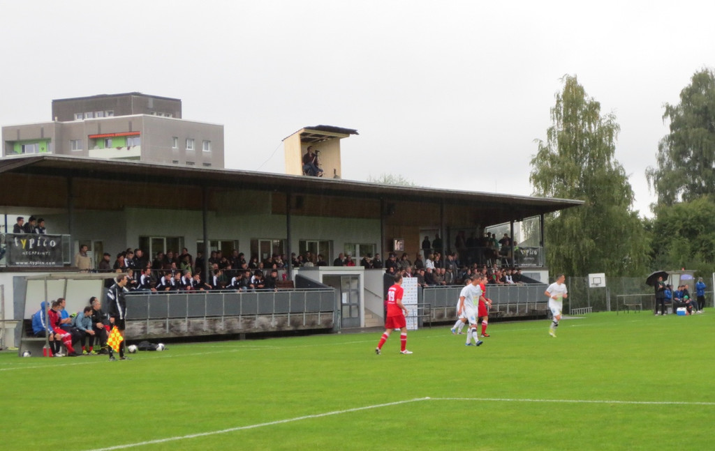 Fussball Lochau gegen Schwarzach 22-09-2012 _11__jpg-1348346917