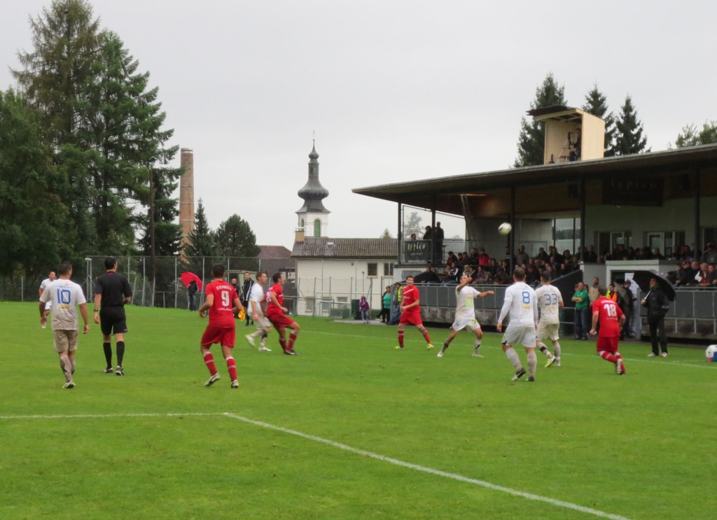 Fussball Lochau gegen Schwarzach 22-09-2012 _31__jpg-1348346977