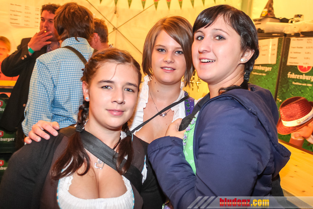 12068283.jpg