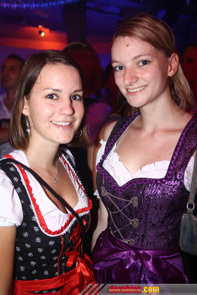 12068665.jpg