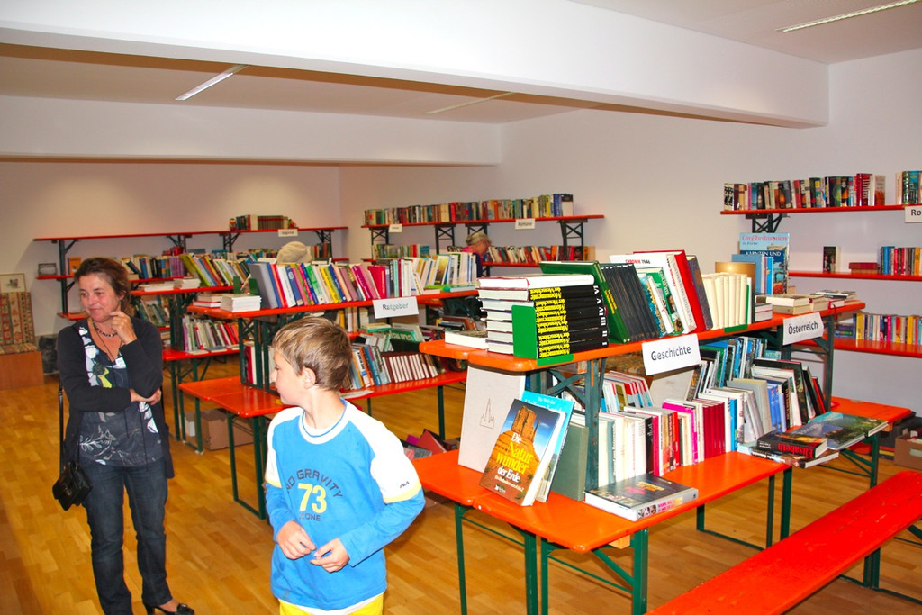 BK_Pfarrflohmarkt 3_jpg-1348426744