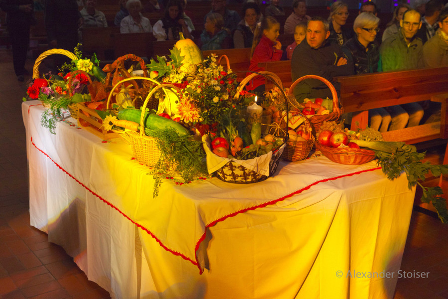 Erntedank2012-002_jpg-1348429587
