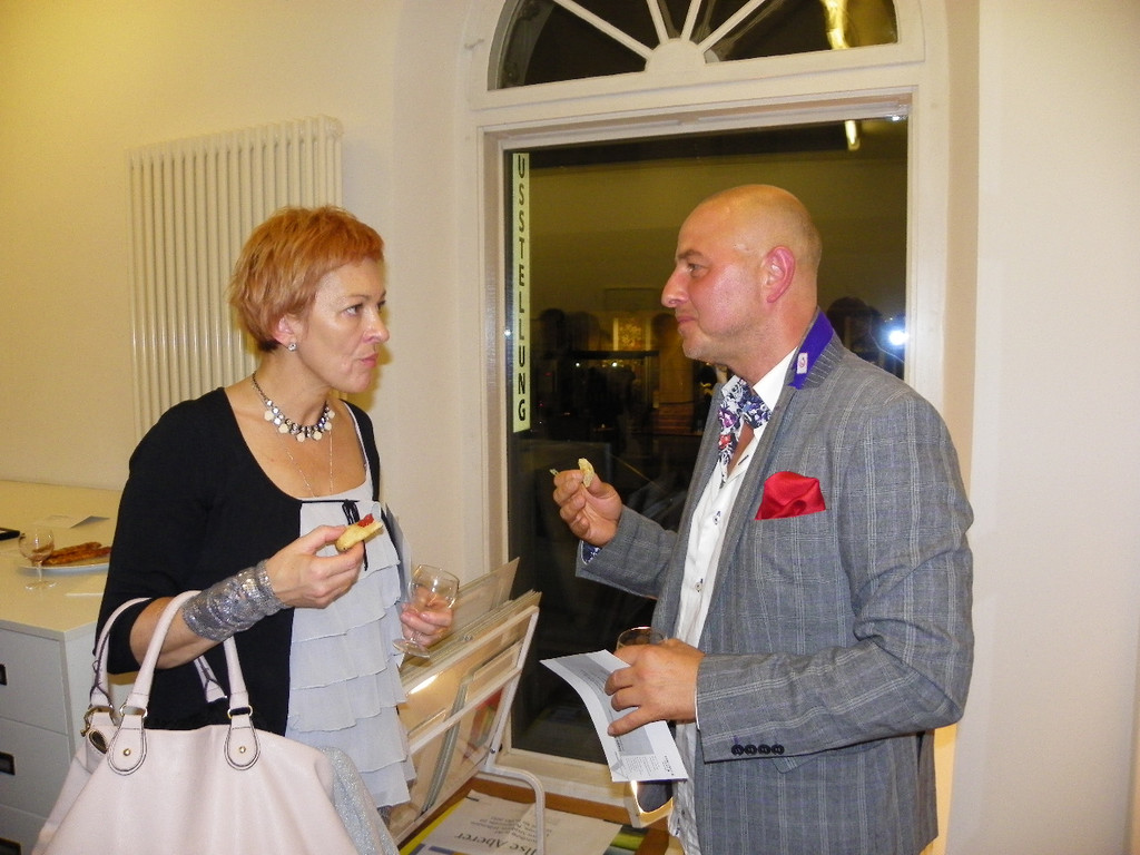 116_0977_JPG-1348434781