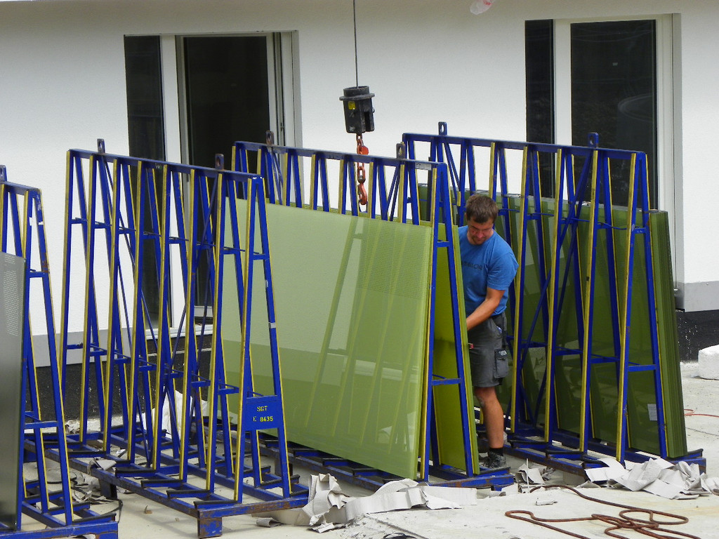 115_4685_JPG-1348436685