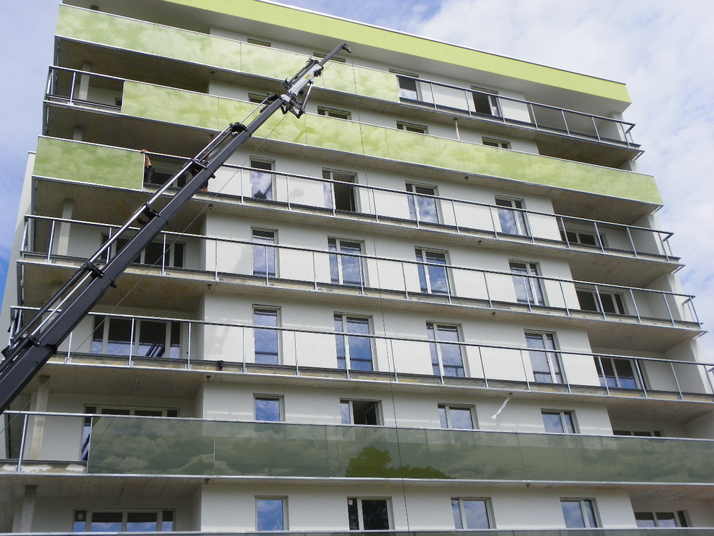 115_4686_JPG-1348436697